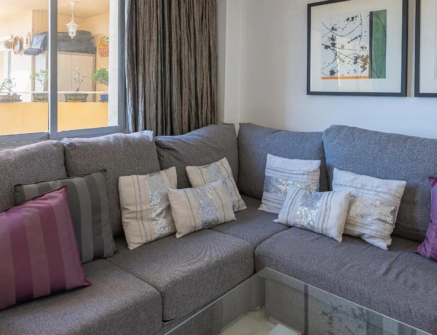 Dolmen Group- Apartment Marbella Ricardo Soriano