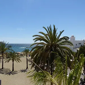 And Sea View Apartment