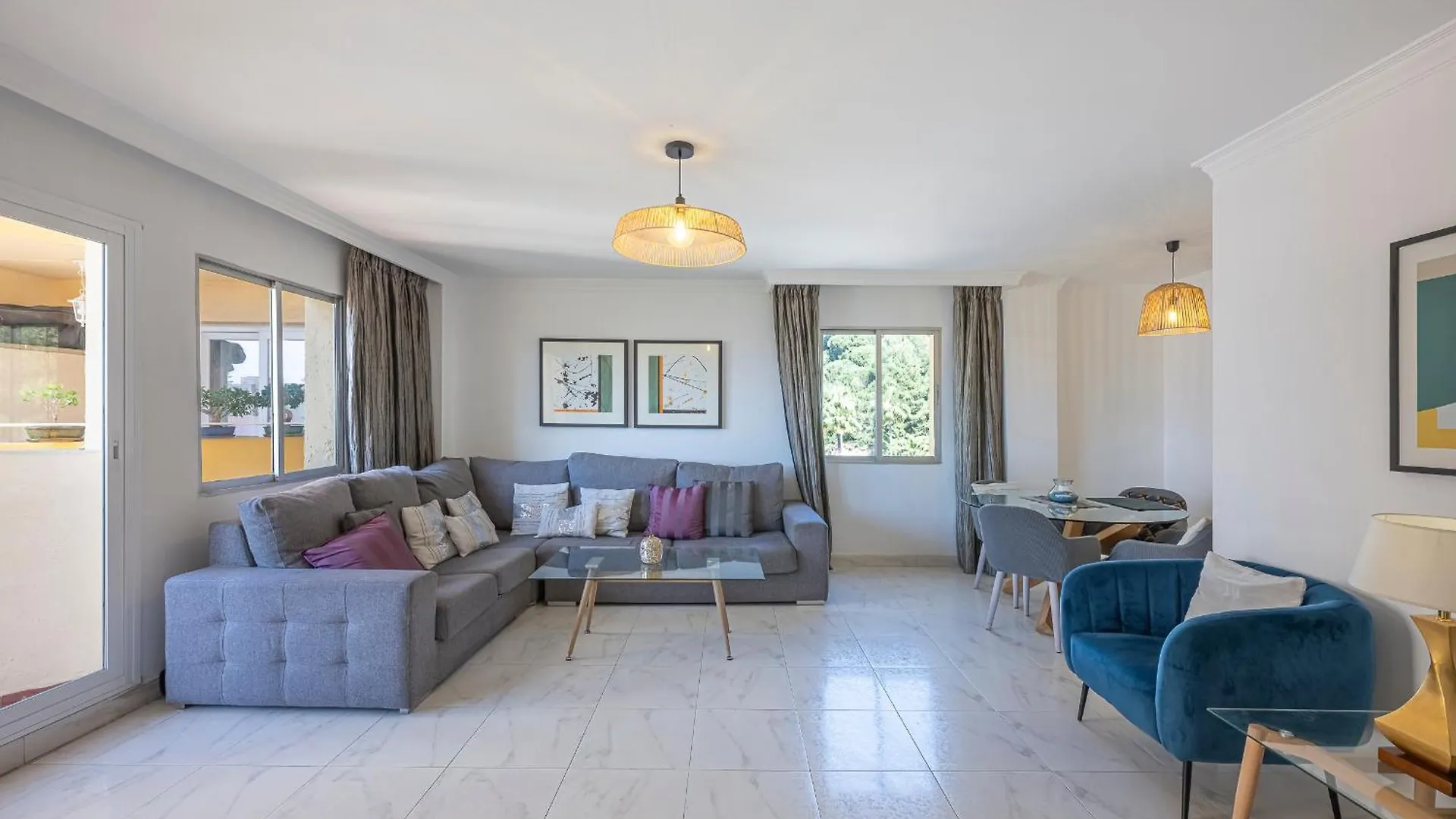Dolmen Group- Apartment Marbella Ricardo Soriano