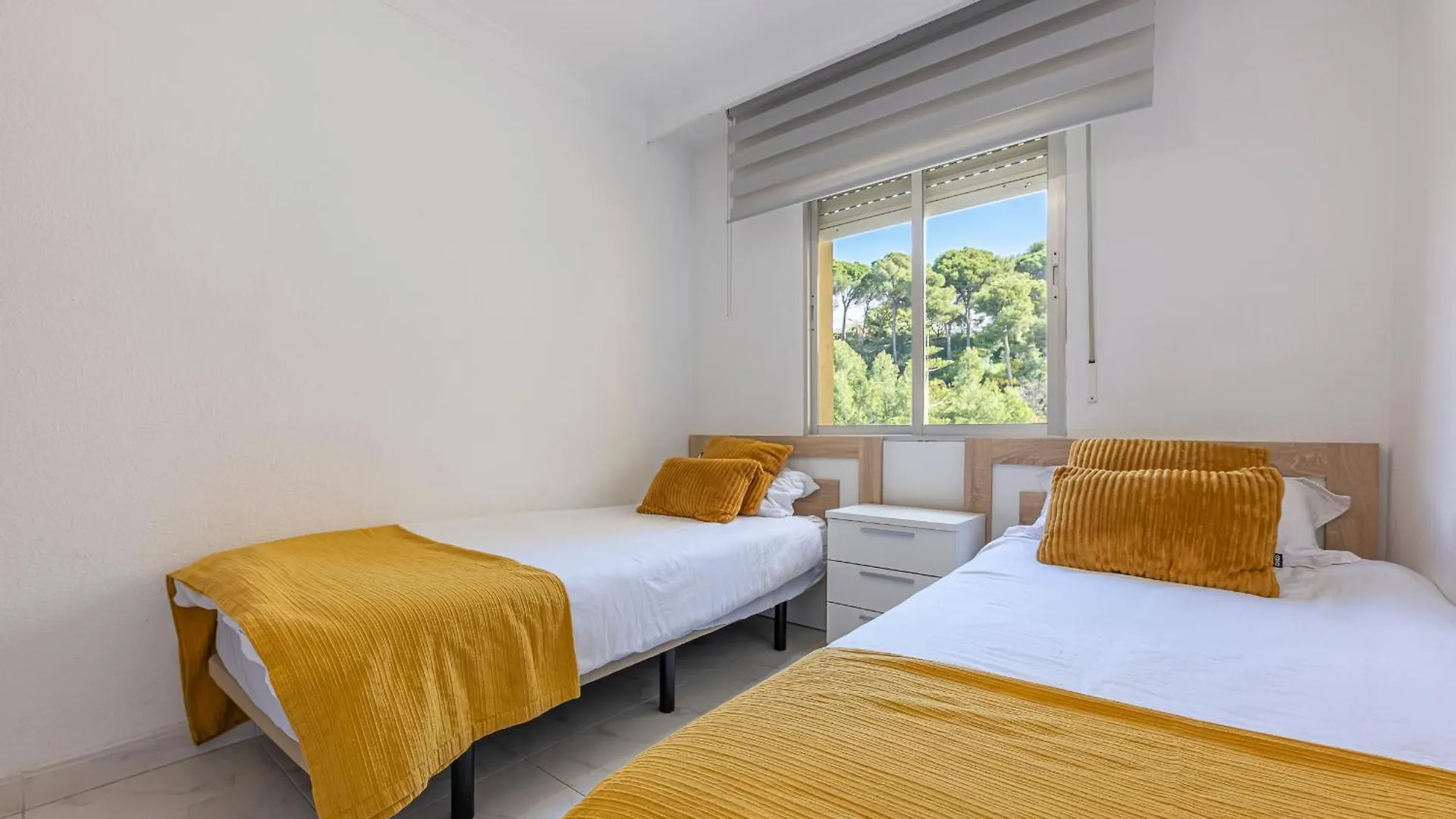 Dolmen Group- Apartment Marbella Ricardo Soriano