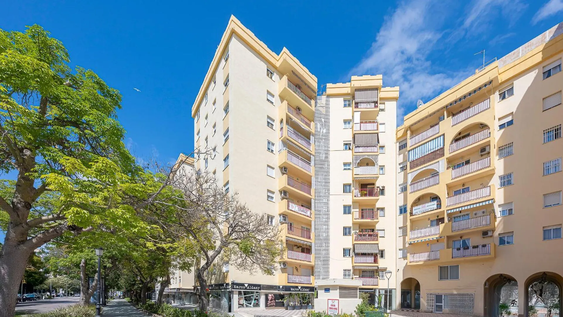Dolmen Group- Apartment Marbella Ricardo Soriano