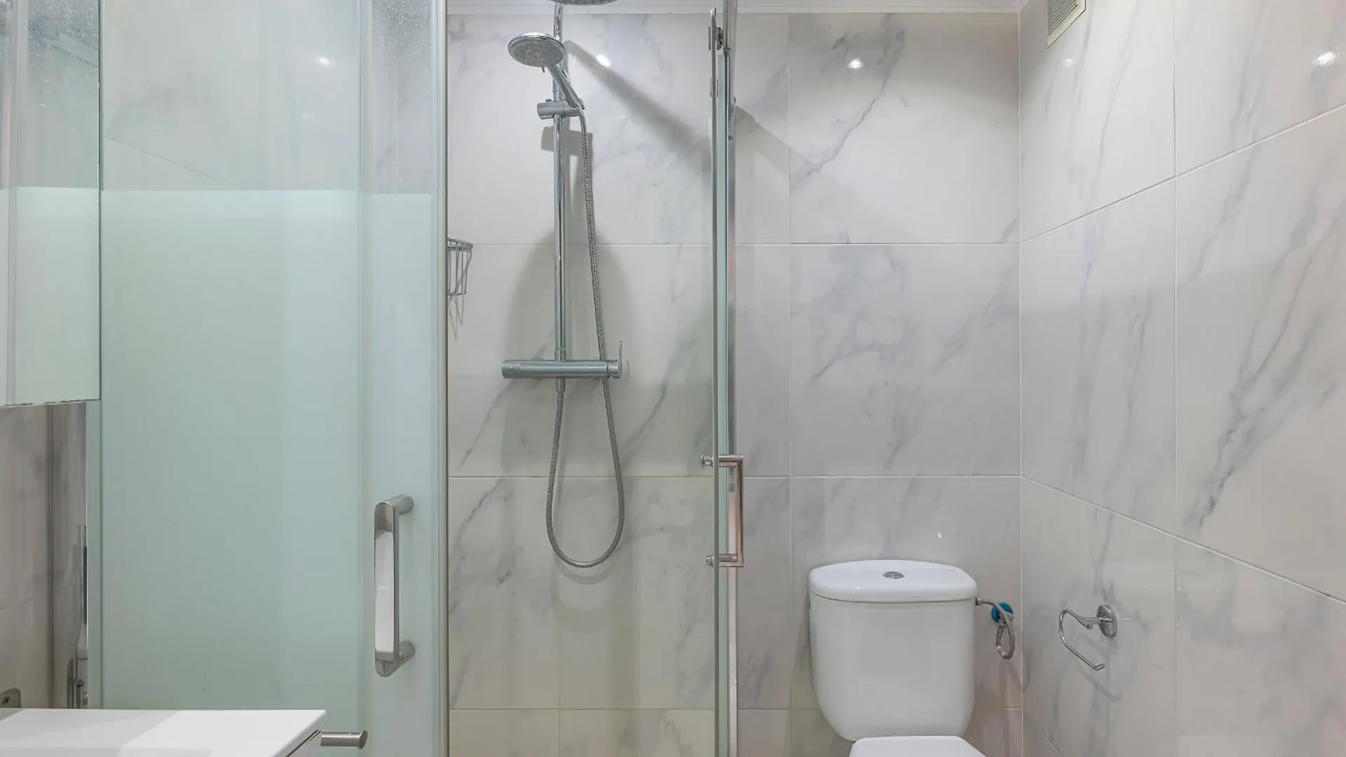 Dolmen Group- Apartment Marbella Ricardo Soriano