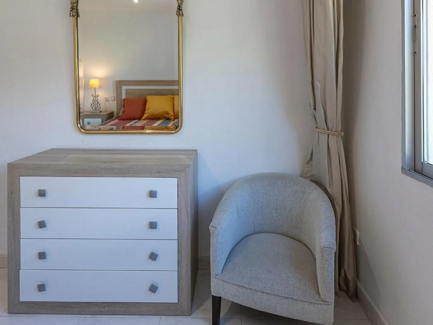 Dolmen Group- Apartment Marbella Ricardo Soriano