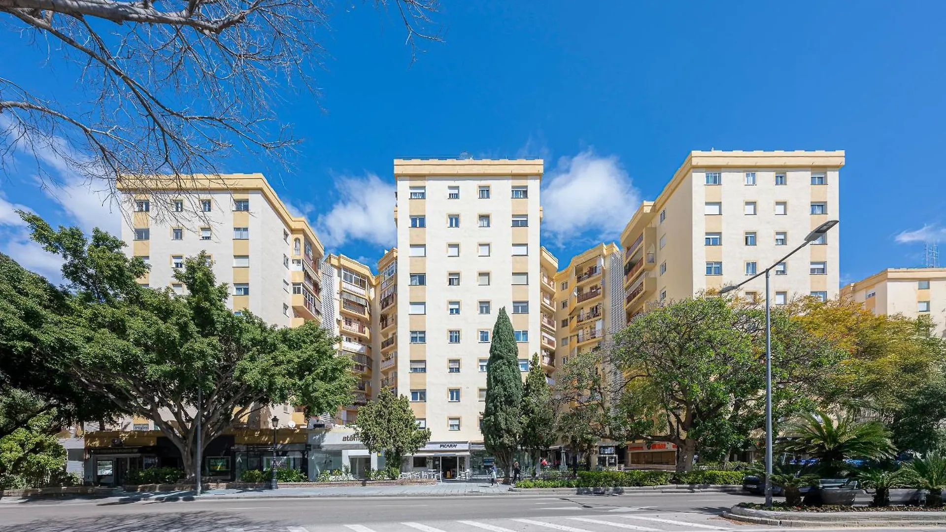 Dolmen Group- Apartment Marbella Ricardo Soriano Spain