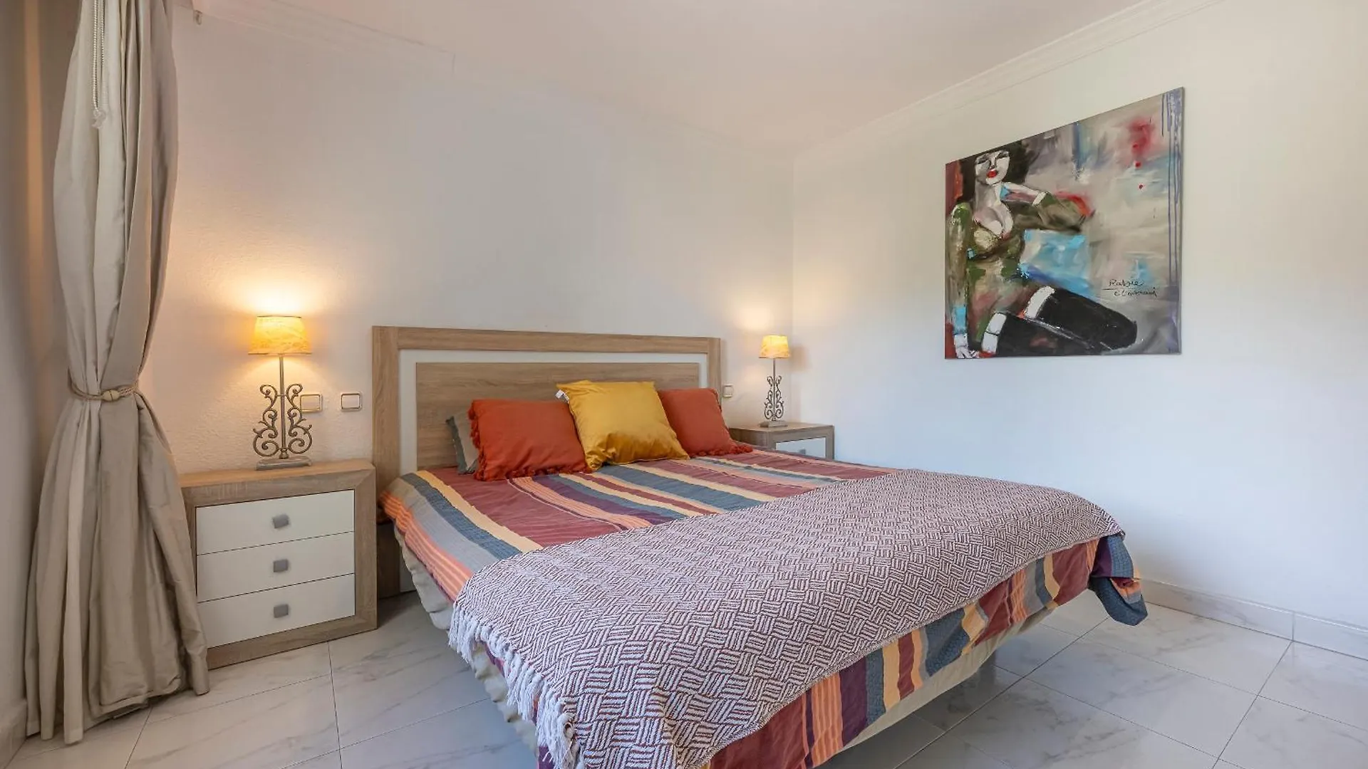 Dolmen Group- Apartment Marbella Ricardo Soriano